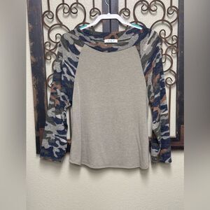 Lovely J camo long sleeve top